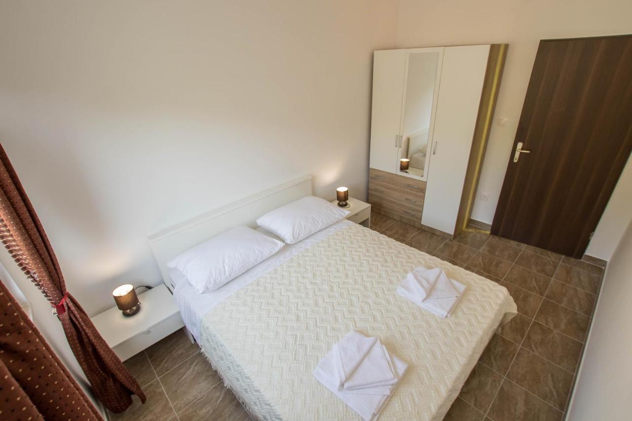 Apartment Andrea Trogir Luaran gambar